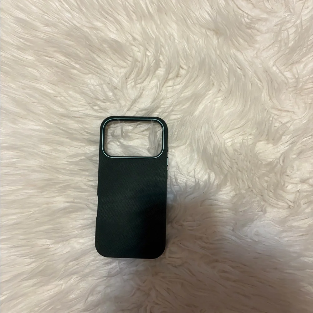 Dark Green Protective IPhone 17 Phone Case